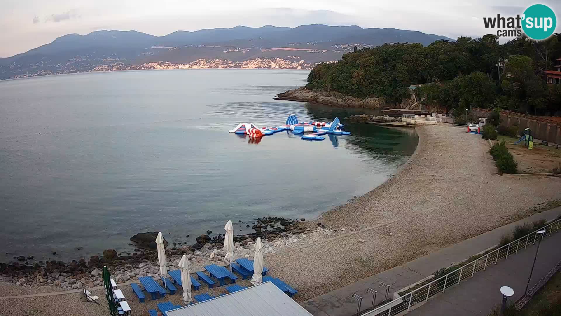Rijeka web kamera plaža pri Bazenih Kantrida