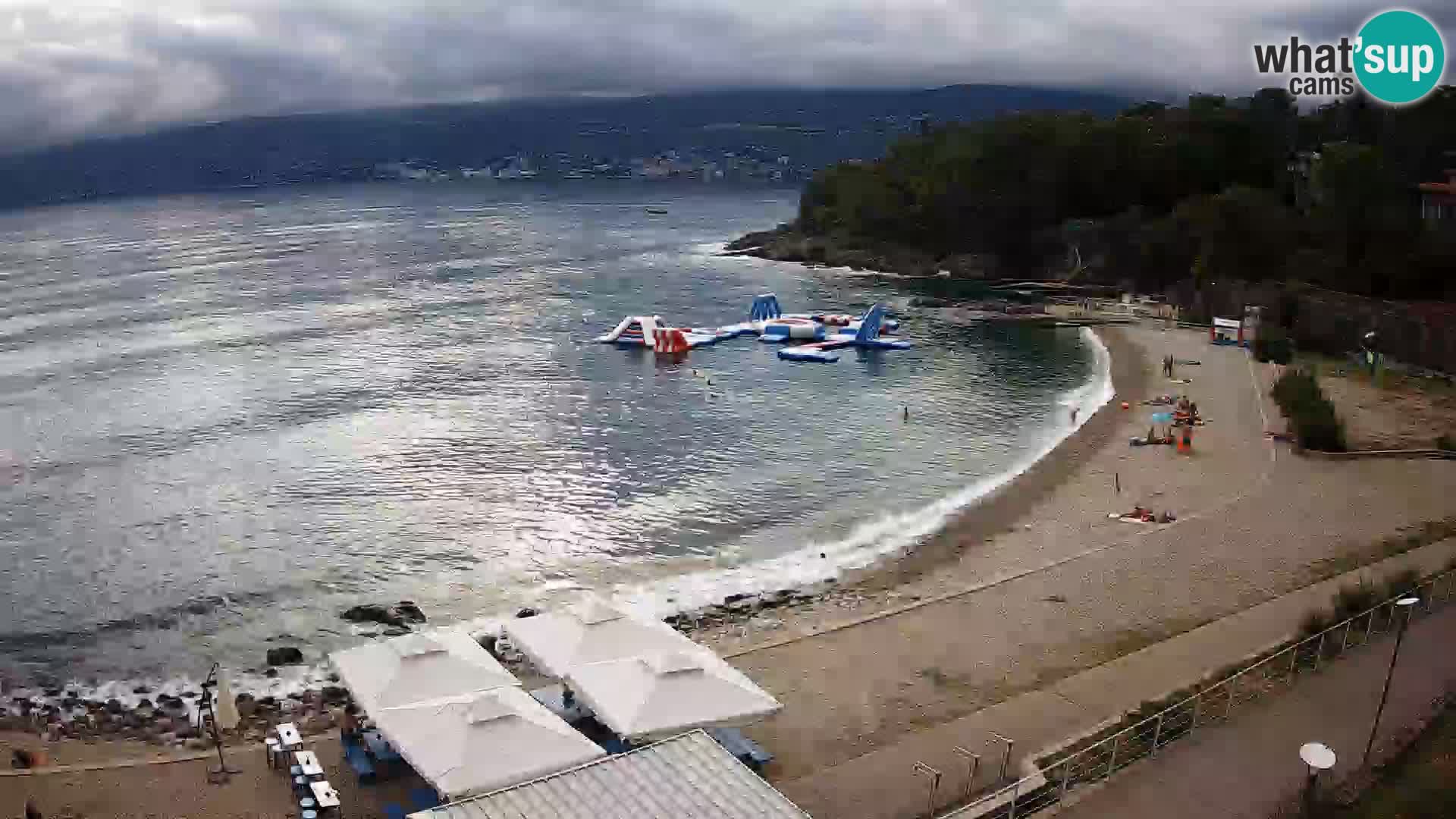 Reka Spletna kamera  plaža pri Bazenih Kantrida