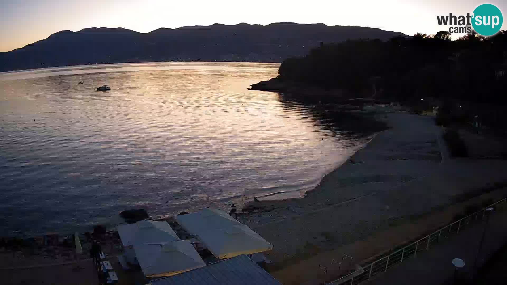 Reka Spletna kamera  plaža pri Bazenih Kantrida