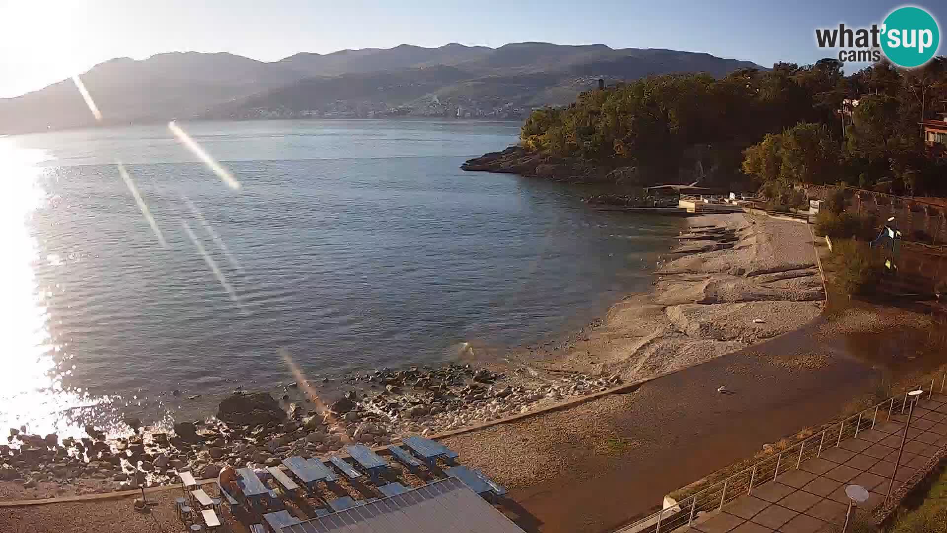 Reka Spletna kamera  plaža pri Bazenih Kantrida