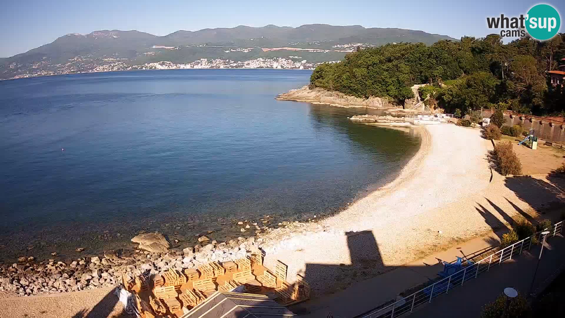 LIVE Webcam Rijeka beach Swimming pools Kantrida