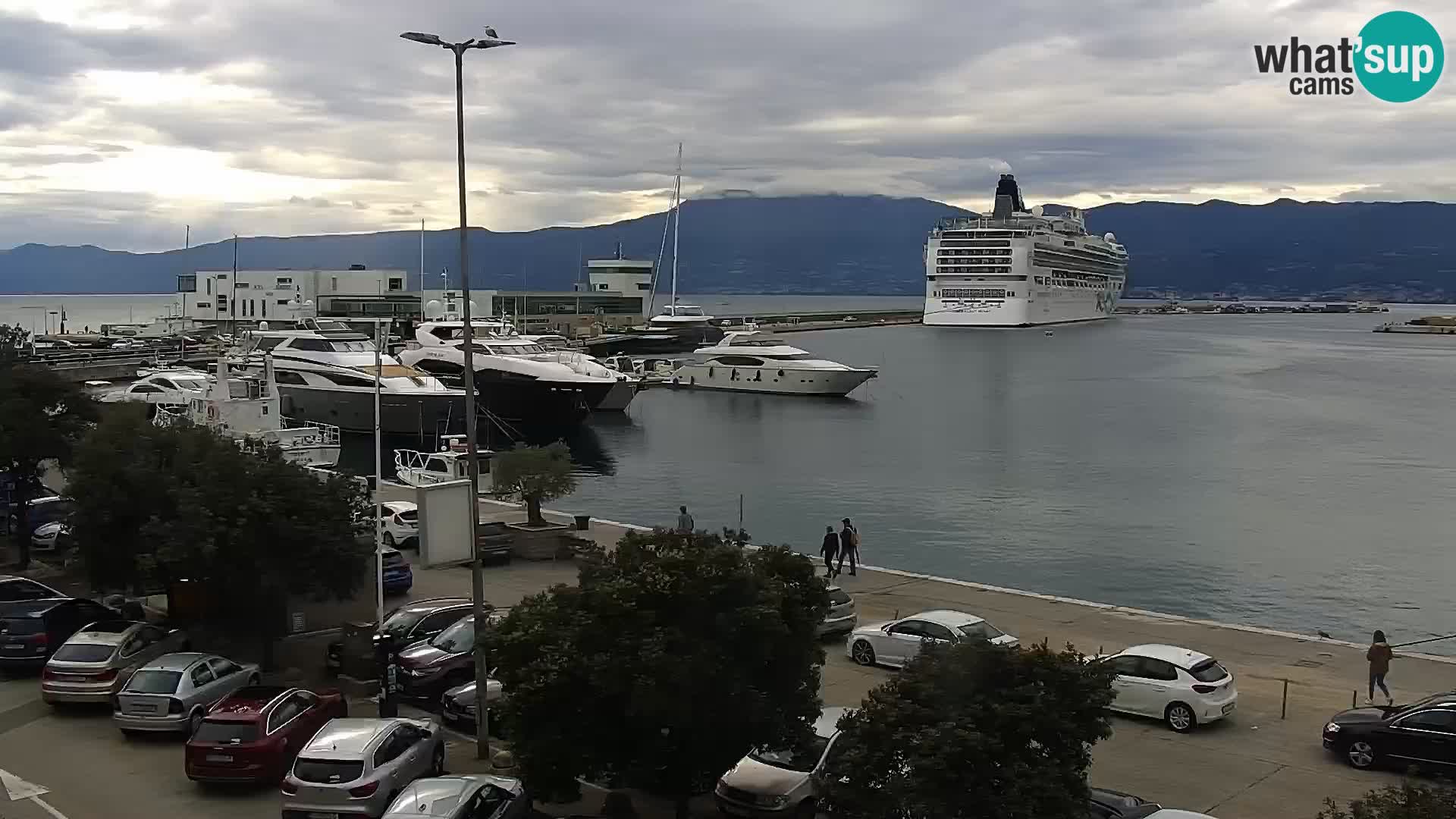 The Riva and Marina in Rijeka  – Live Webcam Croatia