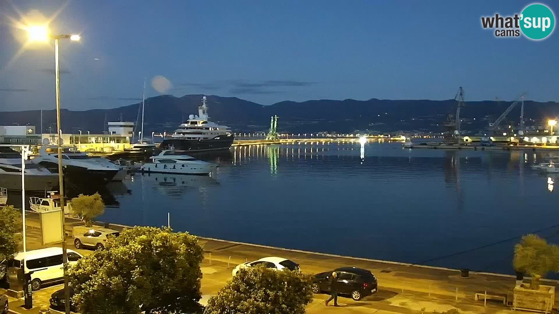 La Riva y Marina en Rijeka – Webcam en vivo Croacia