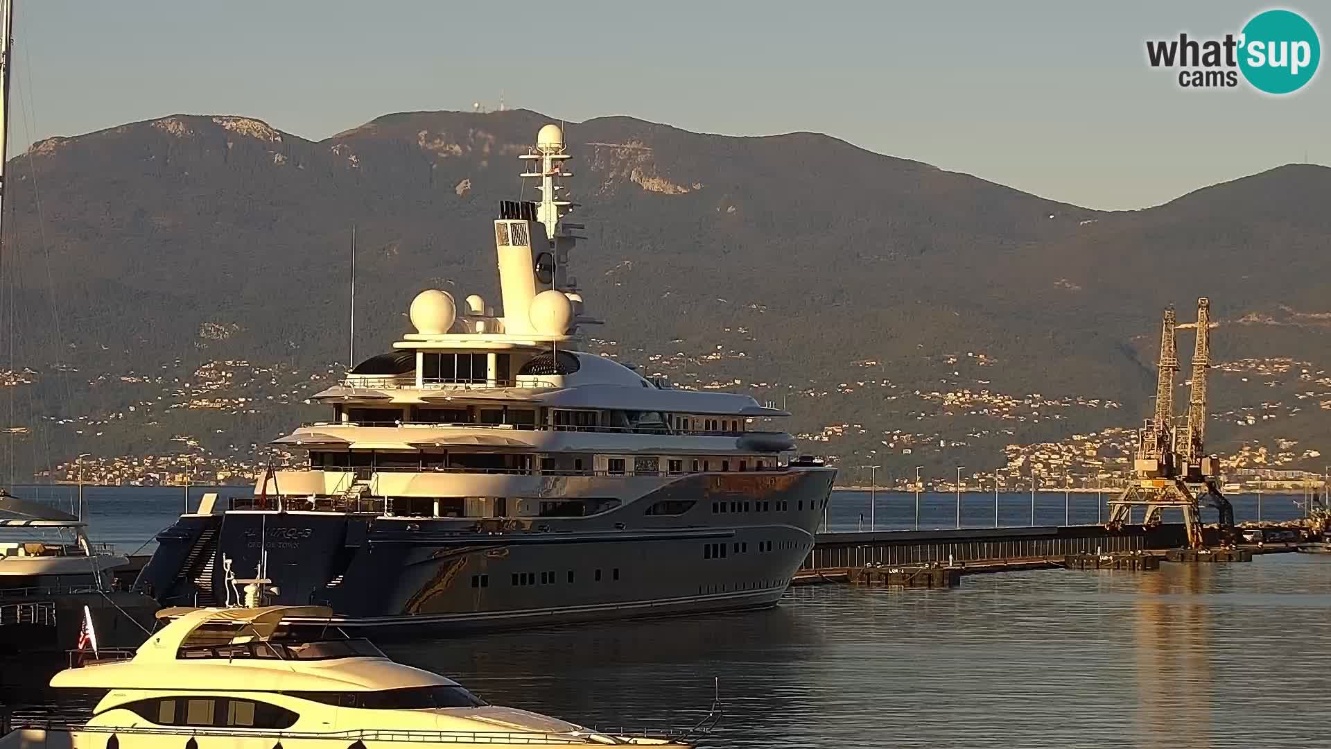 Die Riva und Marina in Rijeka – Live Webcam Kroatien