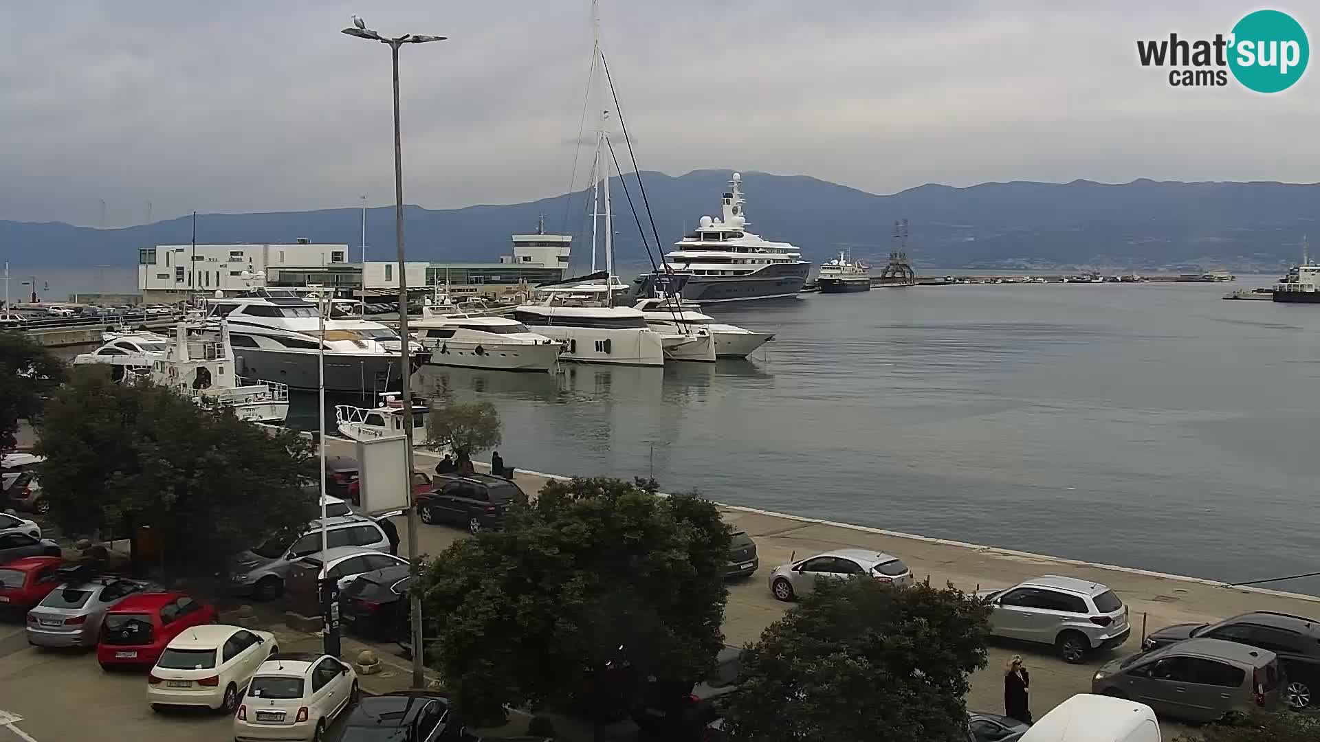 La Riva y Marina en Rijeka – Webcam en vivo Croacia