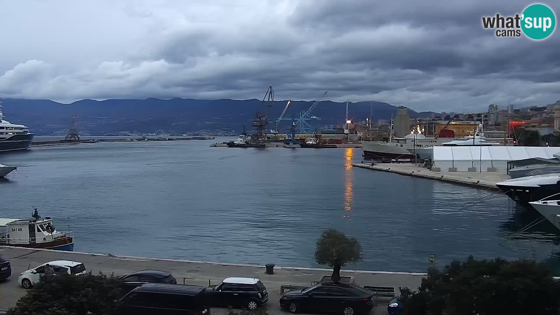 Die Riva und Marina in Rijeka – Live Webcam Kroatien