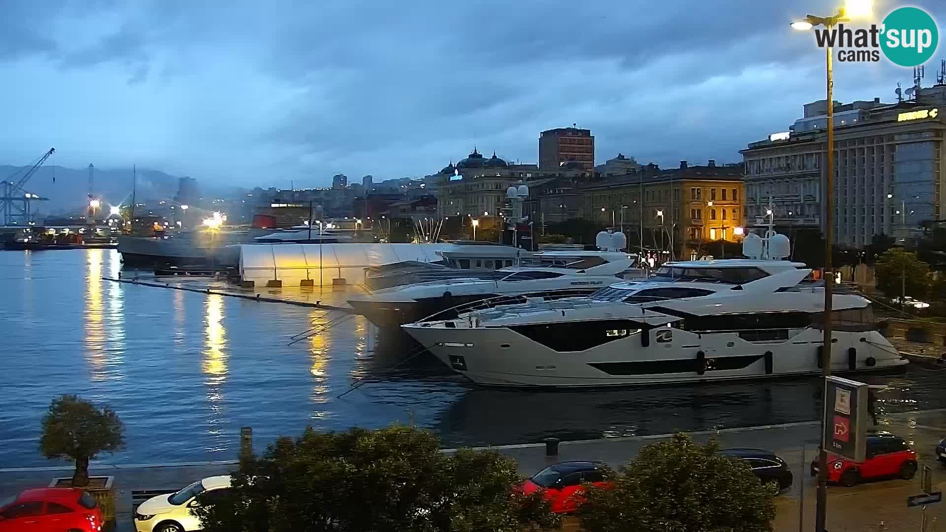 La Riva y Marina en Rijeka – Webcam en vivo Croacia