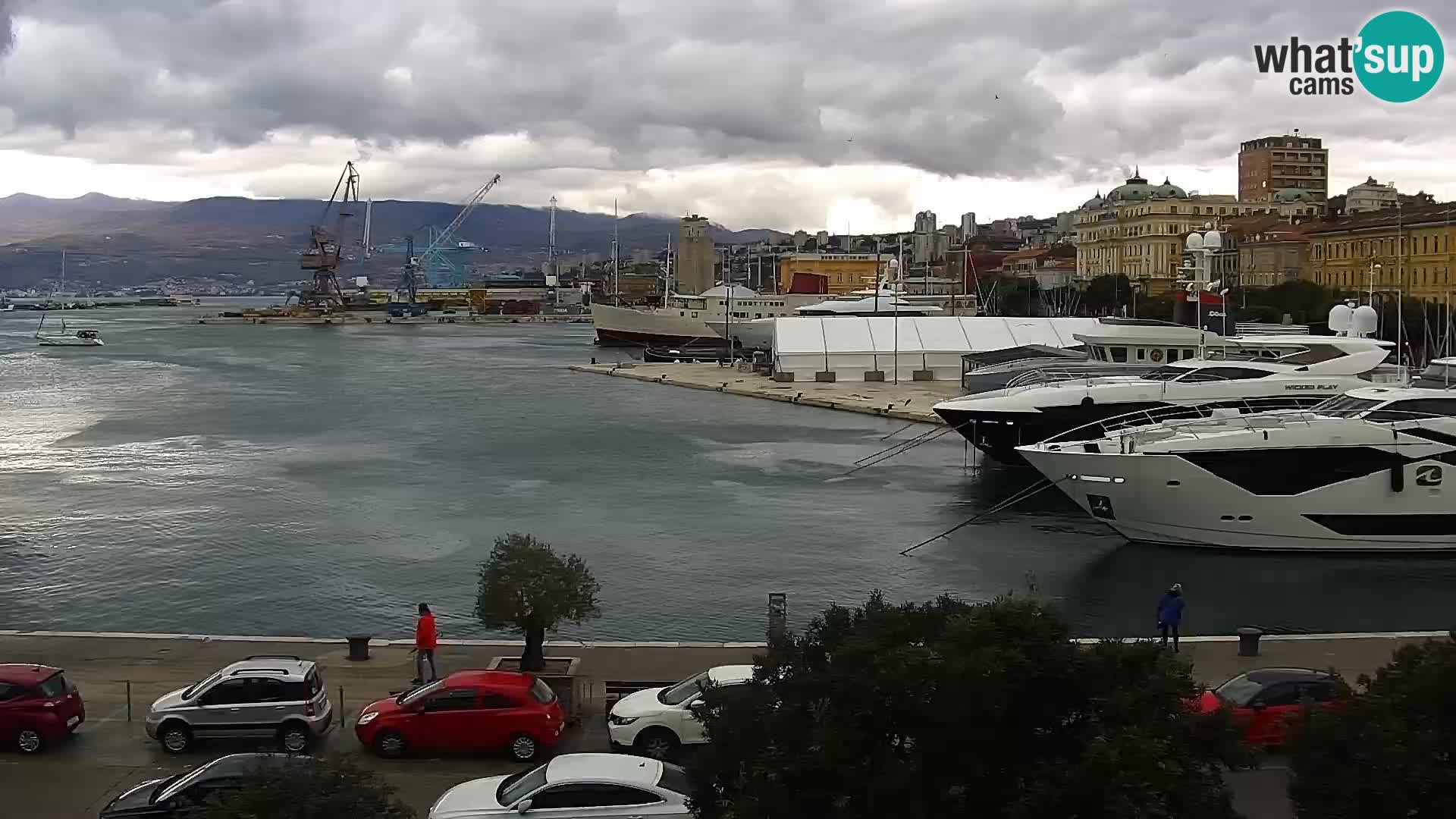 La Riva y Marina en Rijeka – Webcam en vivo Croacia