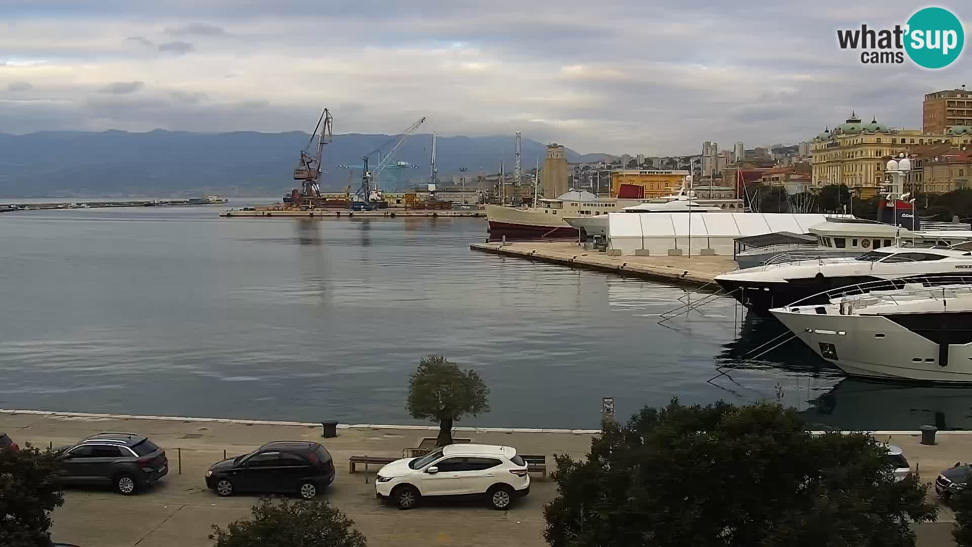 La Riva e la Marina a Rijeka (Fiume) – Live Webcam Croazia