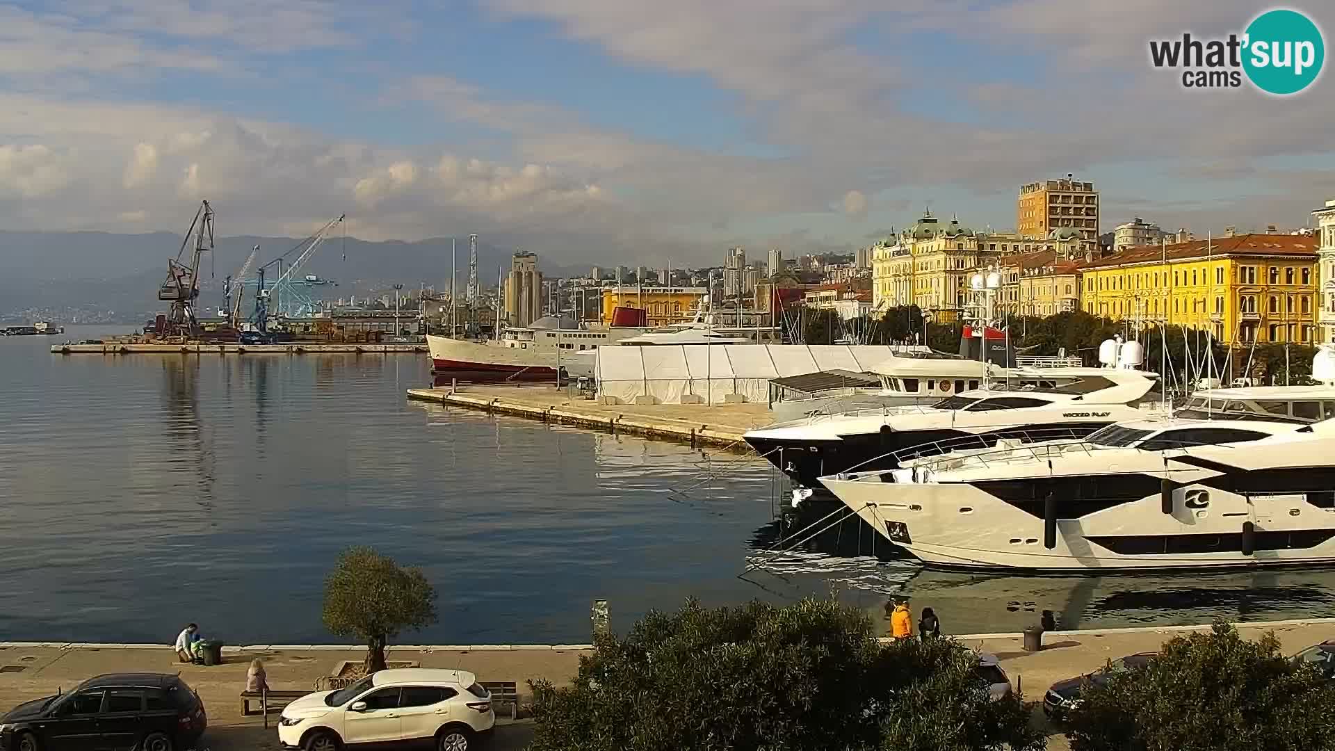 La Riva y Marina en Rijeka – Webcam en vivo Croacia