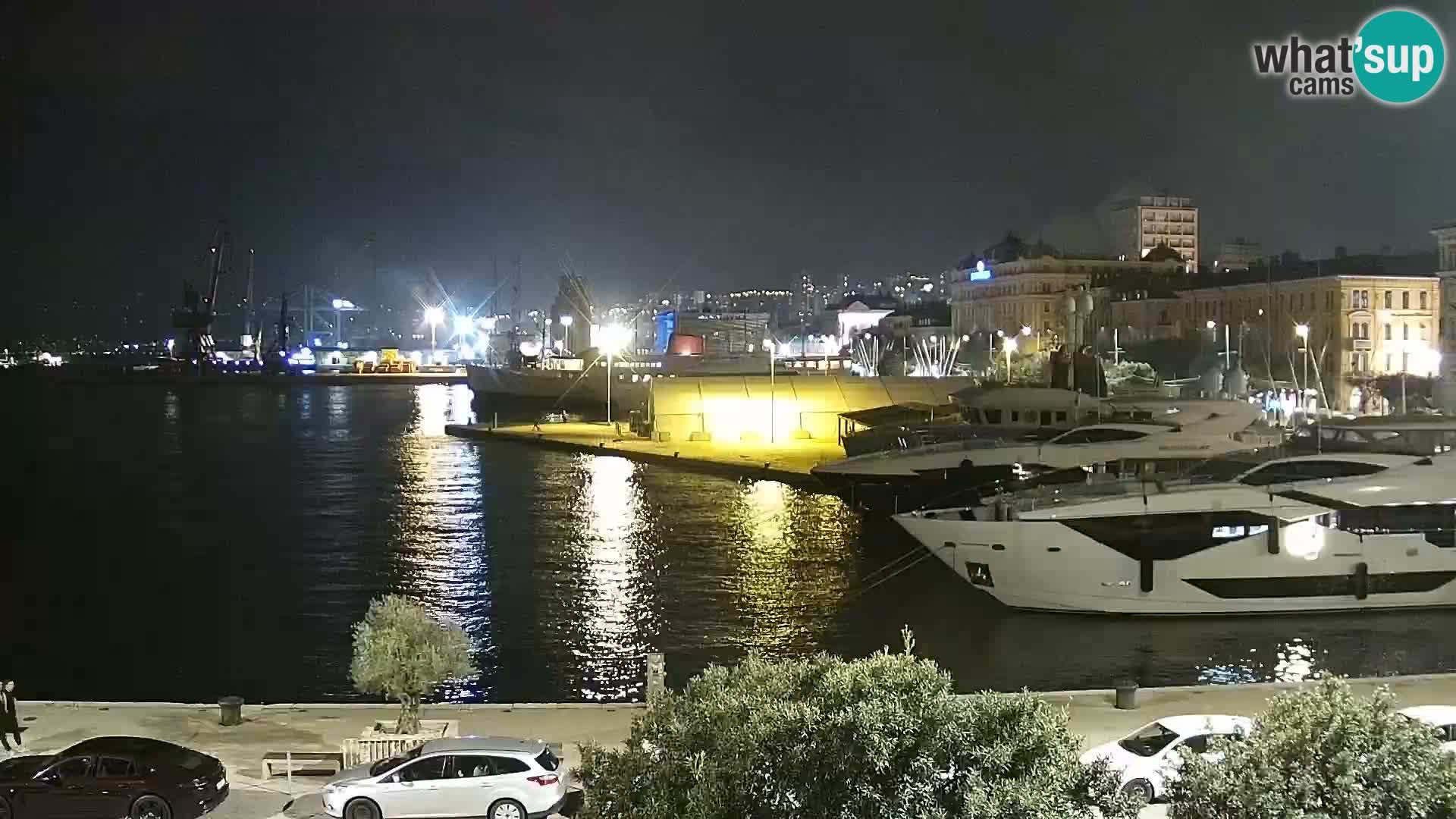 La Riva y Marina en Rijeka – Webcam en vivo Croacia