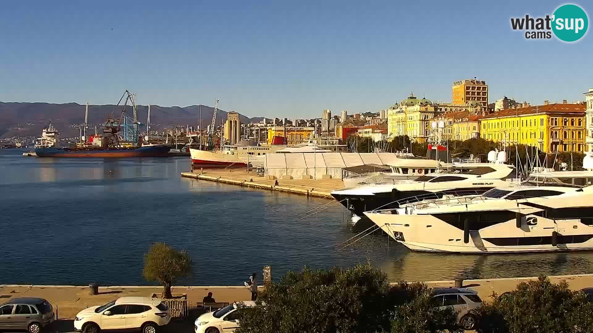 La Riva y Marina en Rijeka – Webcam en vivo Croacia