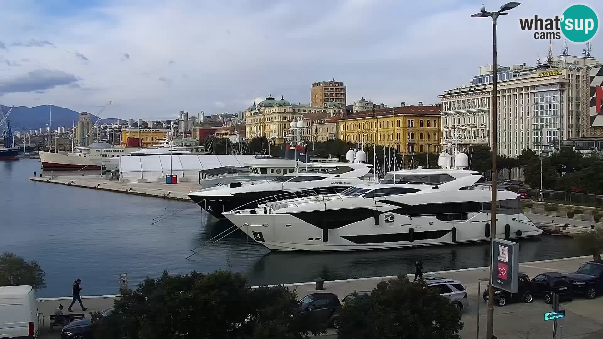 La Riva y Marina en Rijeka – Webcam en vivo Croacia