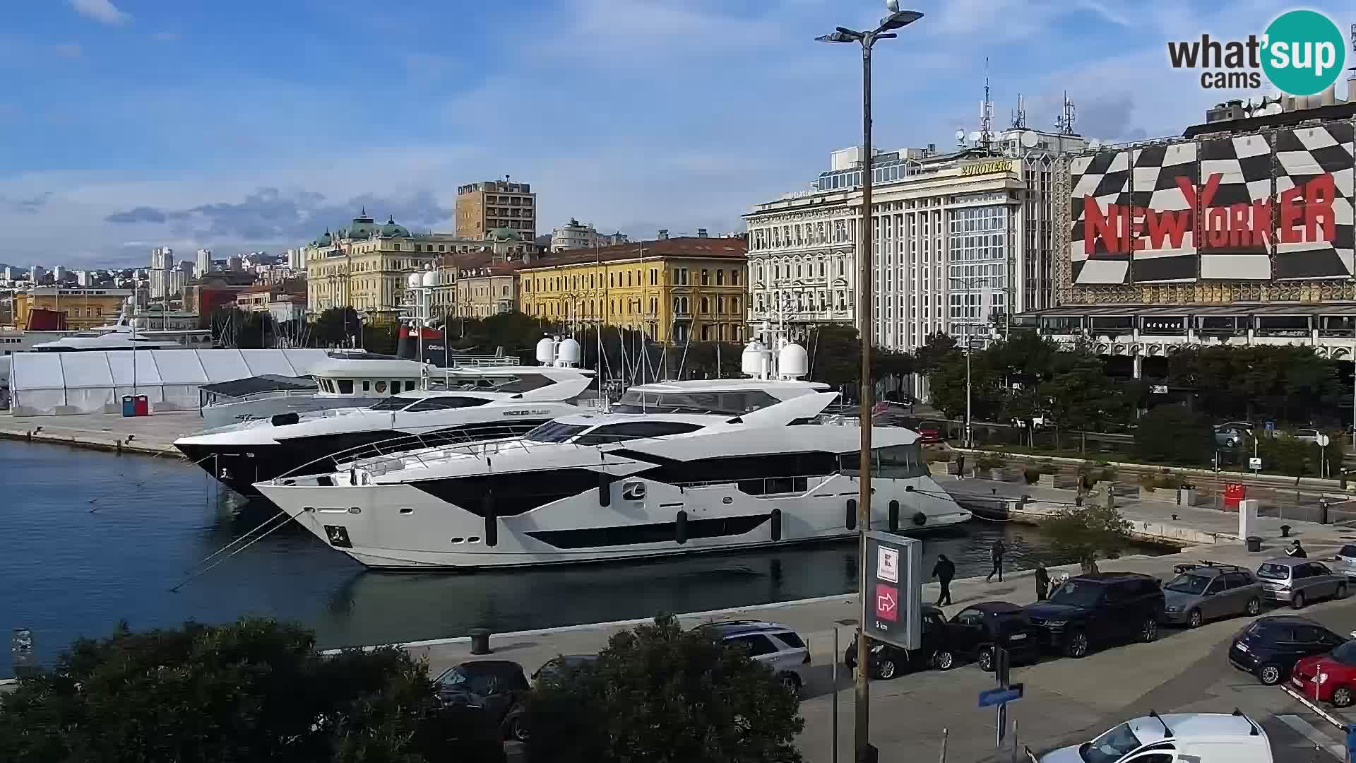 Riva in Marina v Reki – Spletna kamera v živo Hrvaška