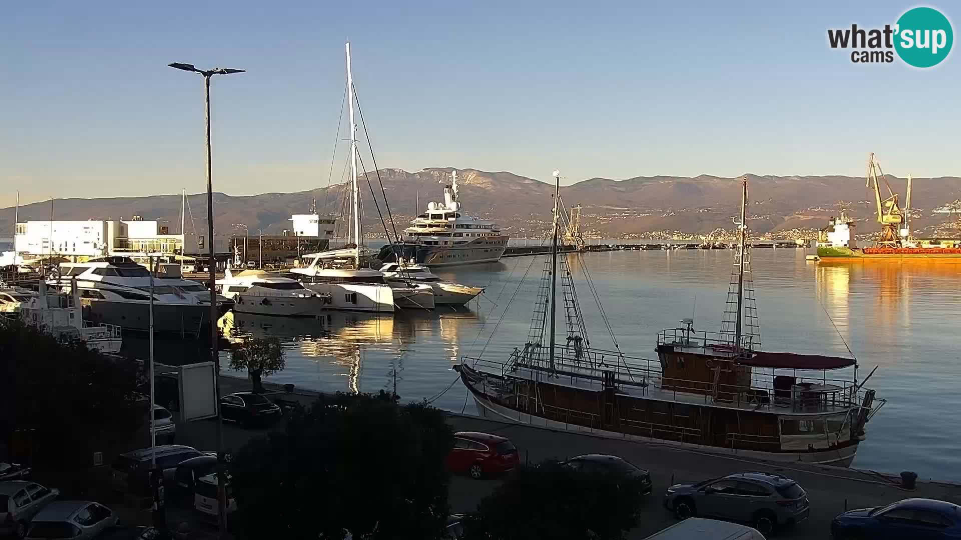 La Riva et Marina à Rijeka – Live Webcam Croatie