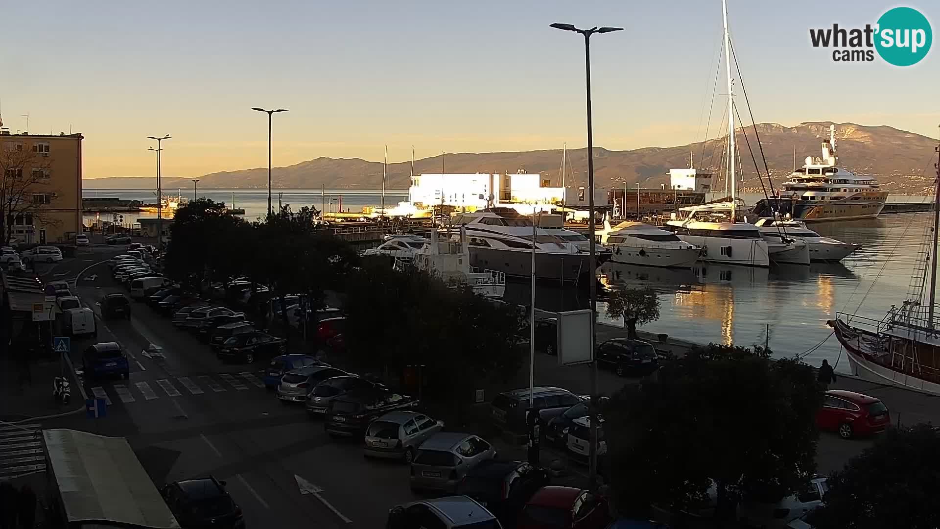 La Riva e la Marina a Rijeka (Fiume) – Live Webcam Croazia