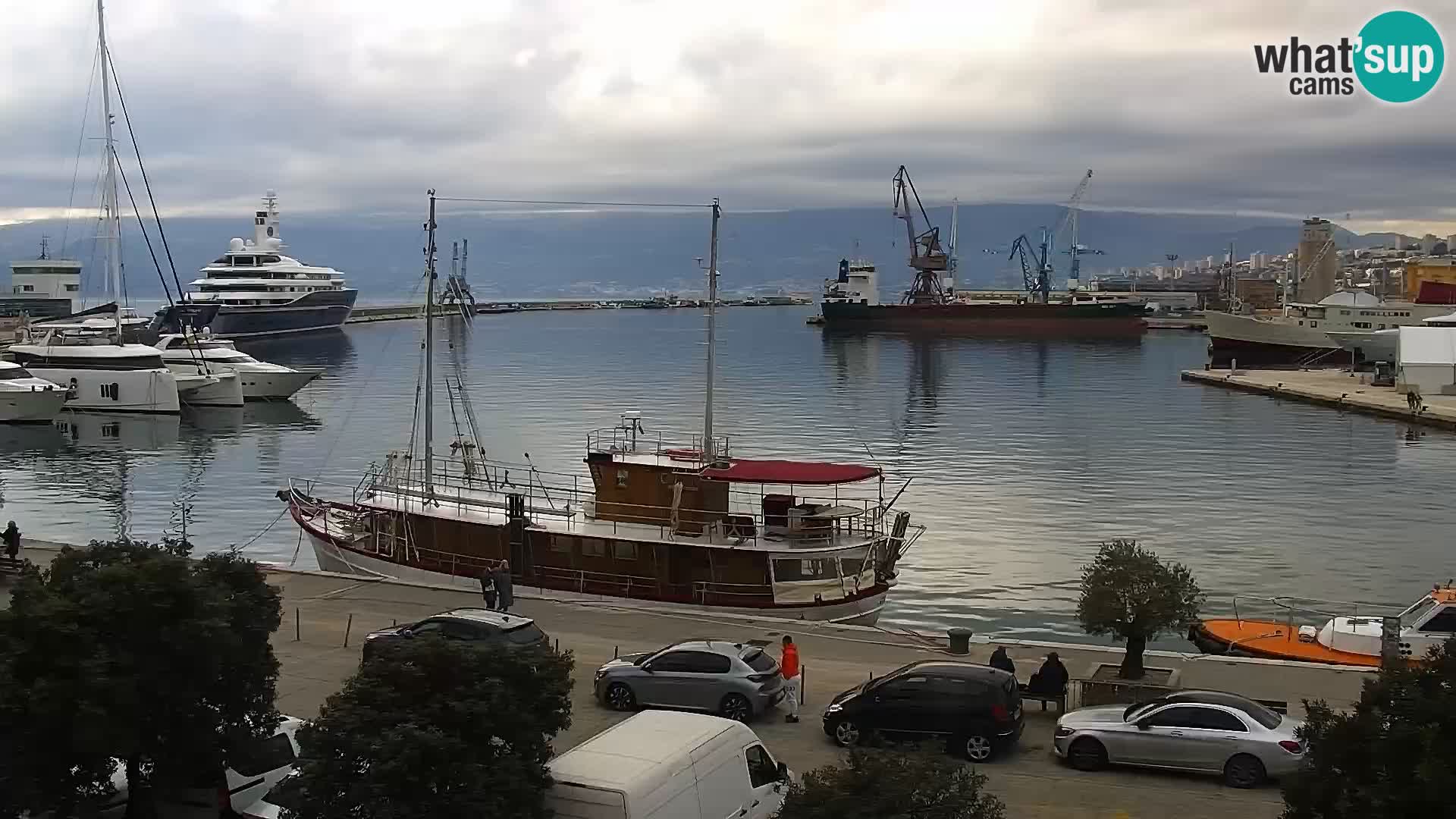 Die Riva und Marina in Rijeka – Live Webcam Kroatien