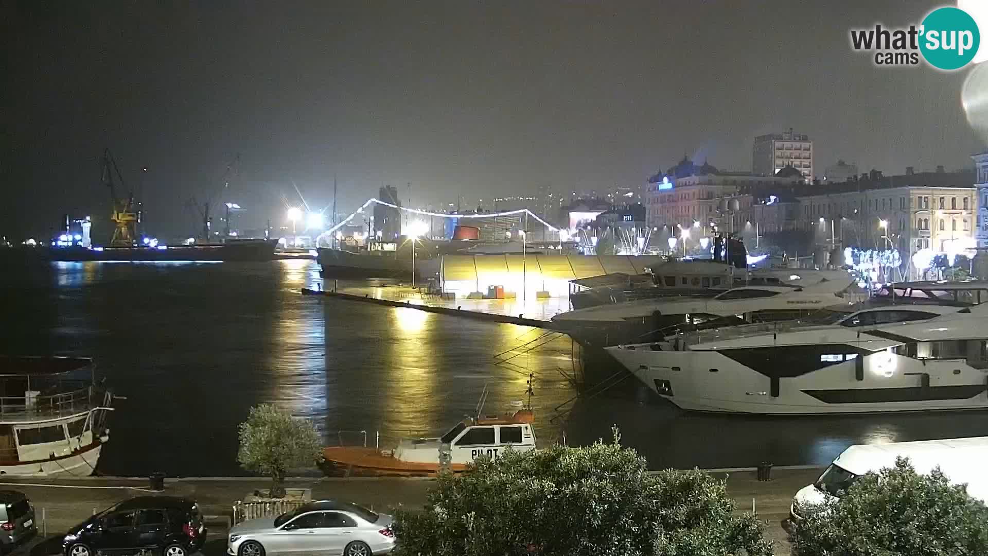 La Riva y Marina en Rijeka – Webcam en vivo Croacia