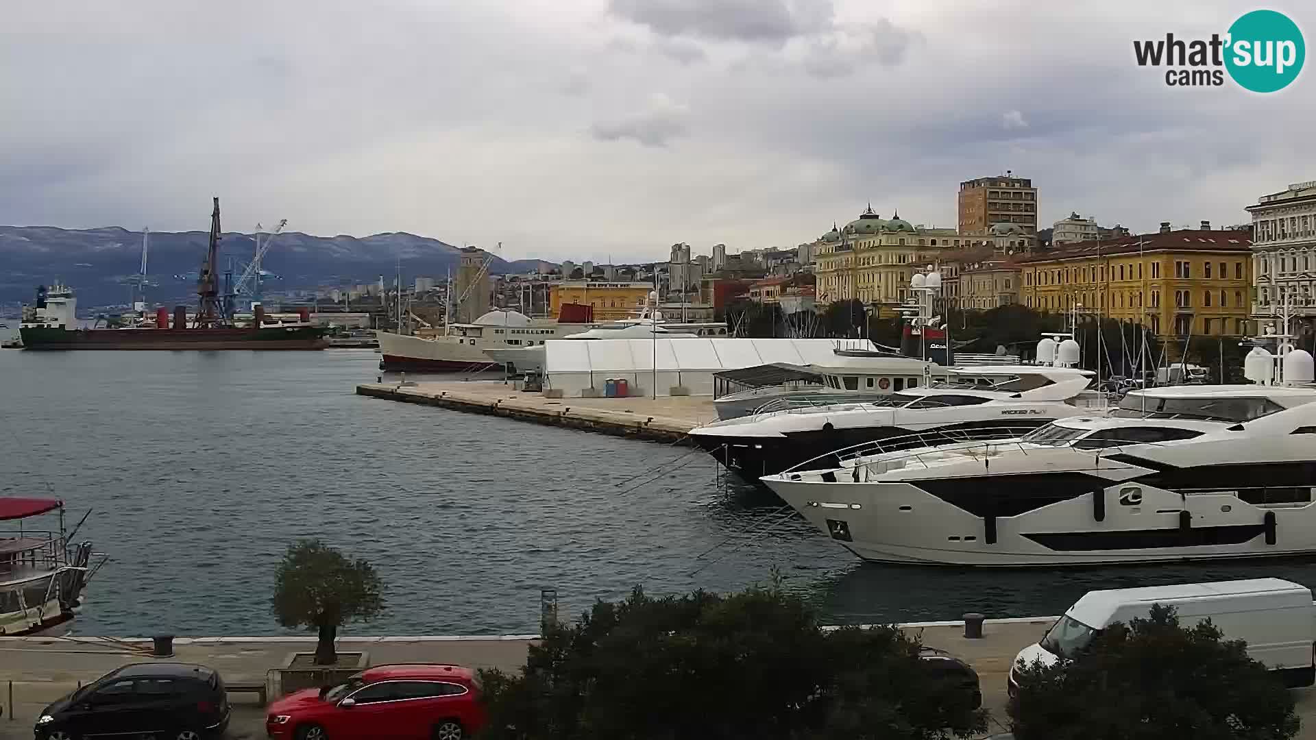 La Riva y Marina en Rijeka – Webcam en vivo Croacia