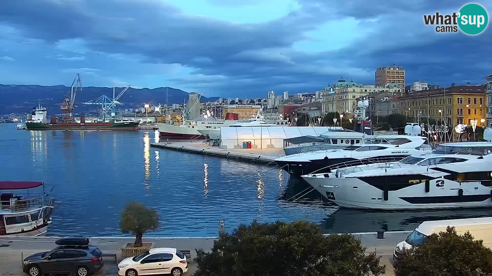 La Riva e la Marina a Rijeka (Fiume) – Live Webcam Croazia