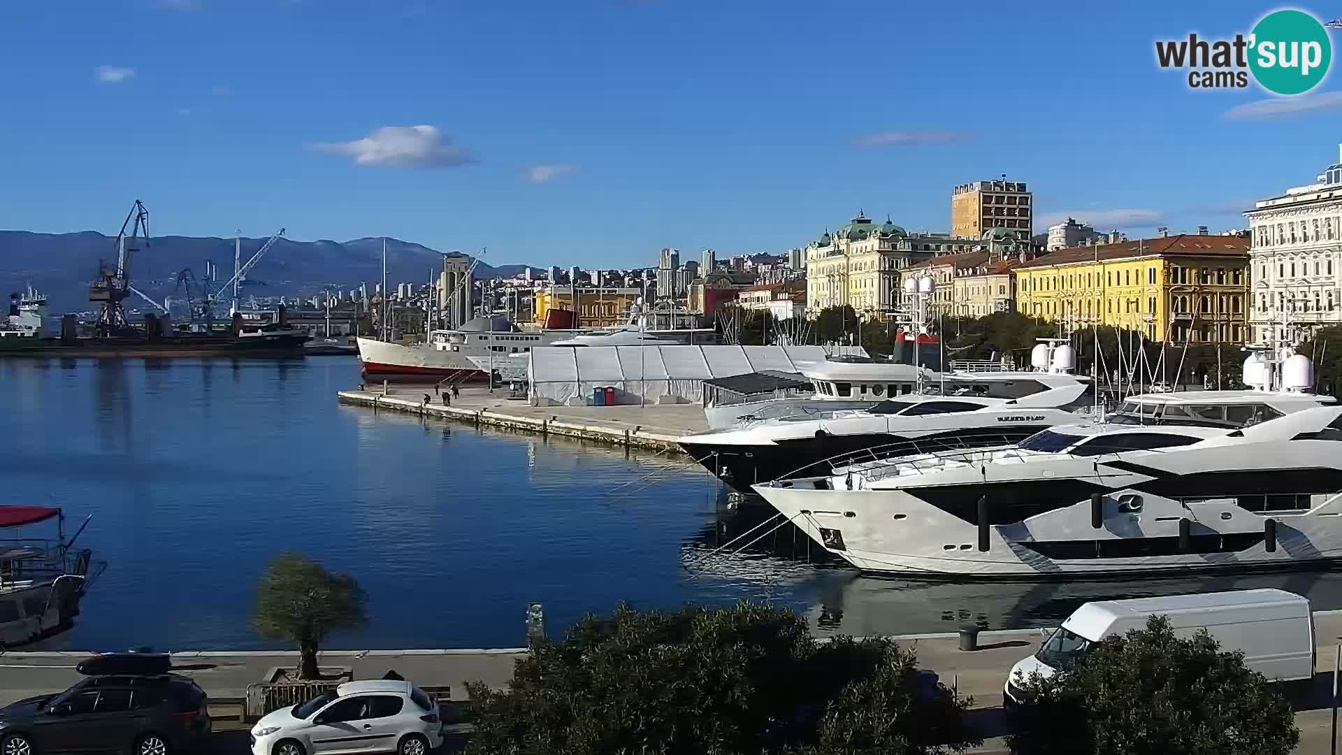 Riva in Marina v Reki – Spletna kamera v živo Hrvaška