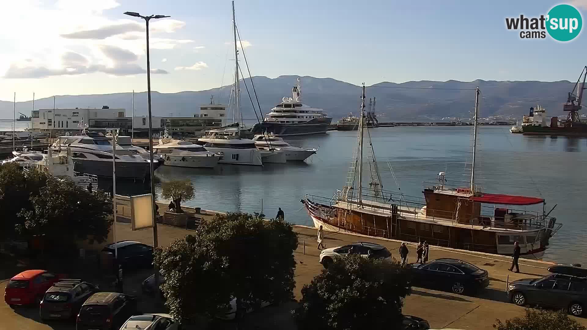 Die Riva und Marina in Rijeka – Live Webcam Kroatien