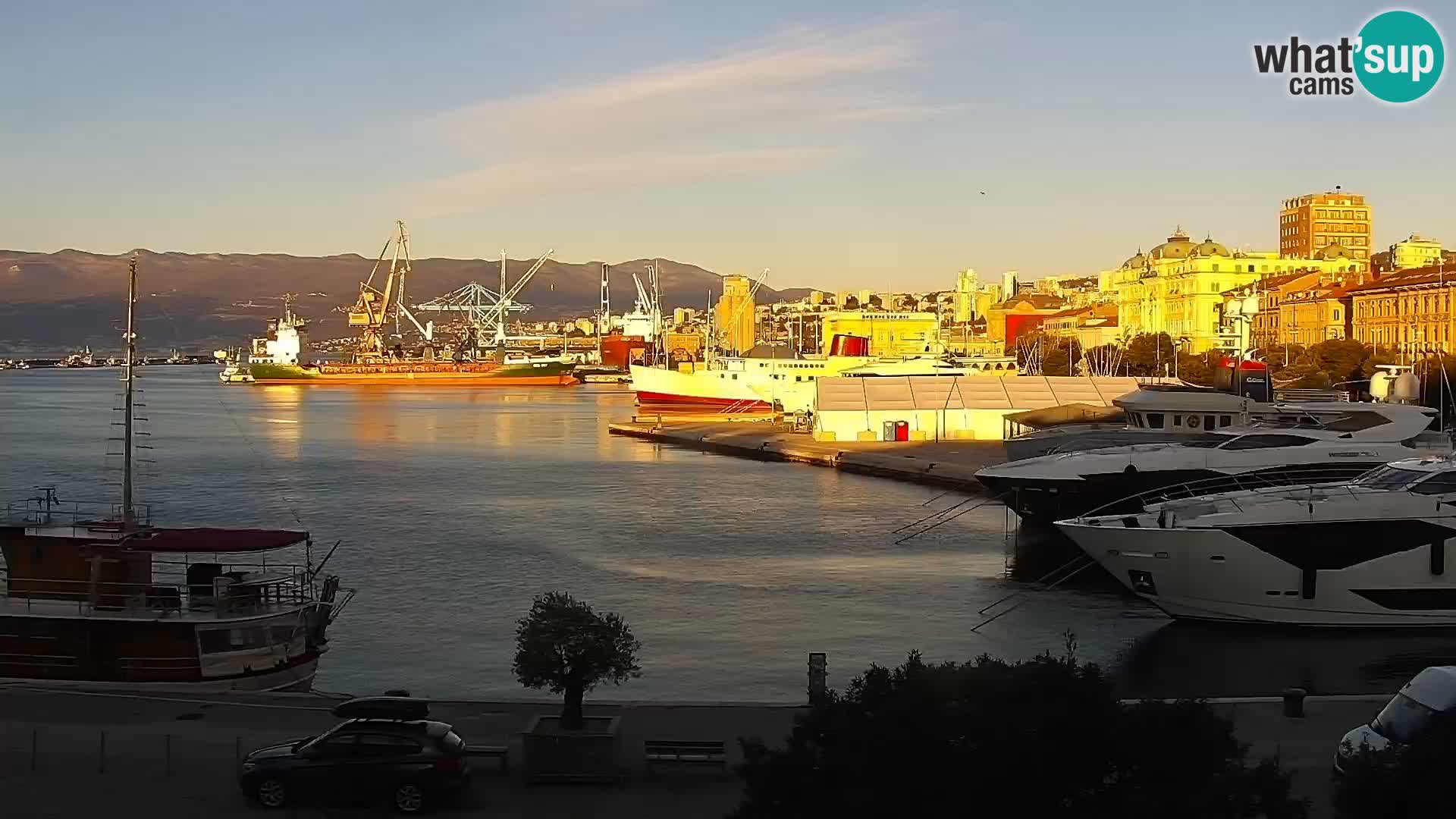 La Riva et Marina à Rijeka – Live Webcam Croatie