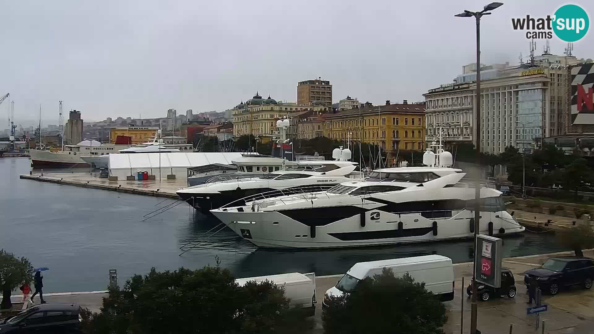 La Riva et Marina à Rijeka – Live Webcam Croatie