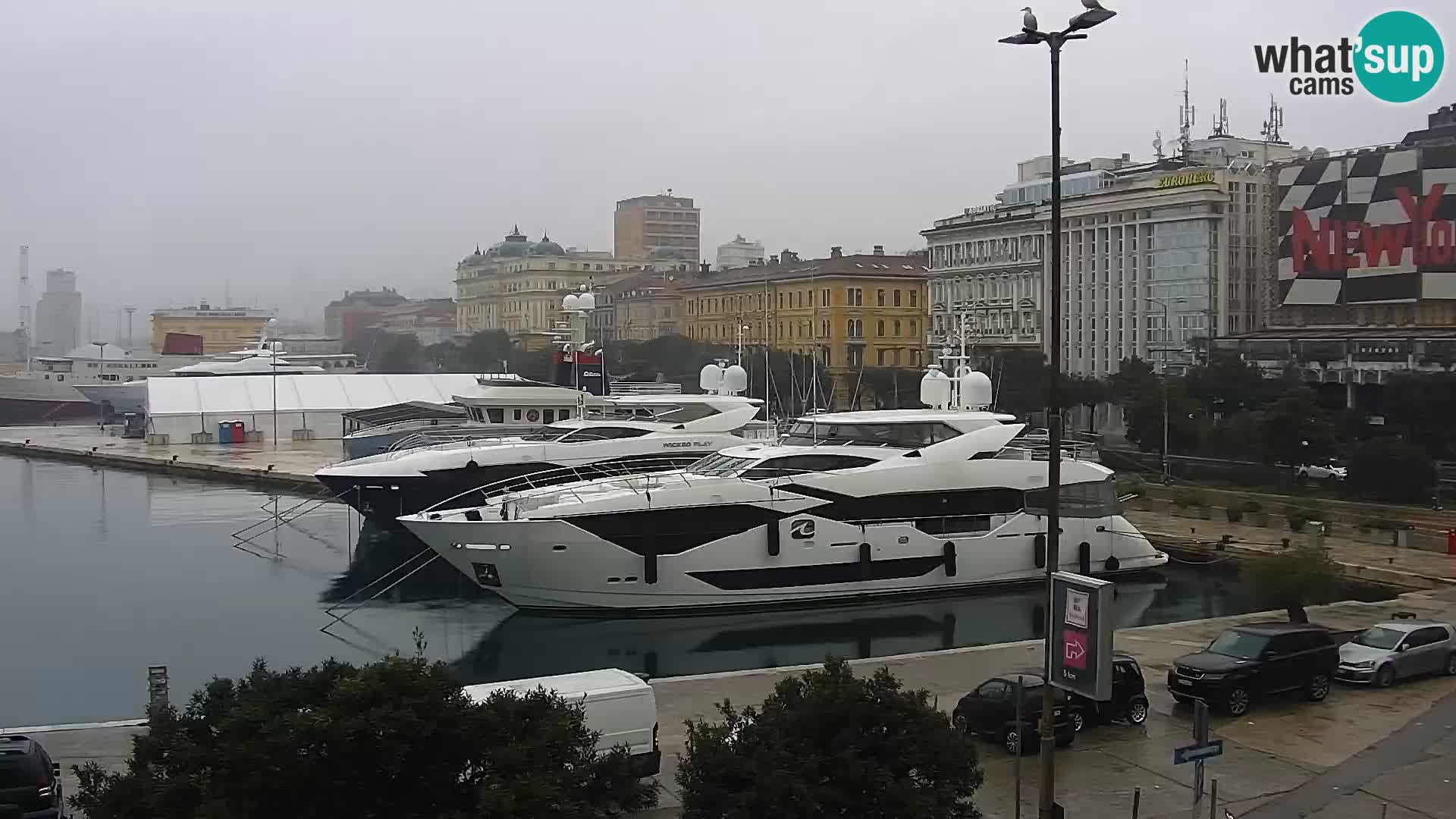 La Riva et Marina à Rijeka – Live Webcam Croatie