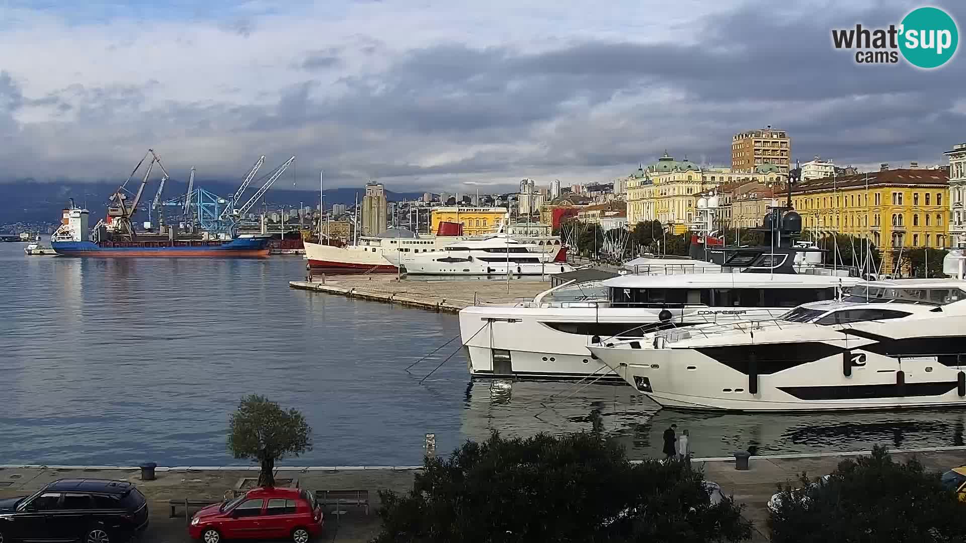 La Riva y Marina en Rijeka – Webcam en vivo Croacia