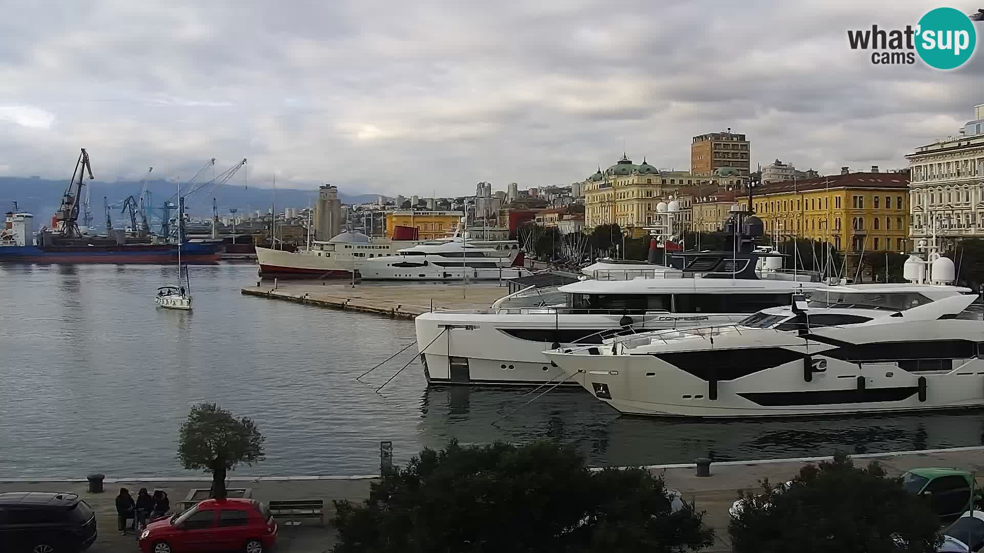 La Riva et Marina à Rijeka – Live Webcam Croatie