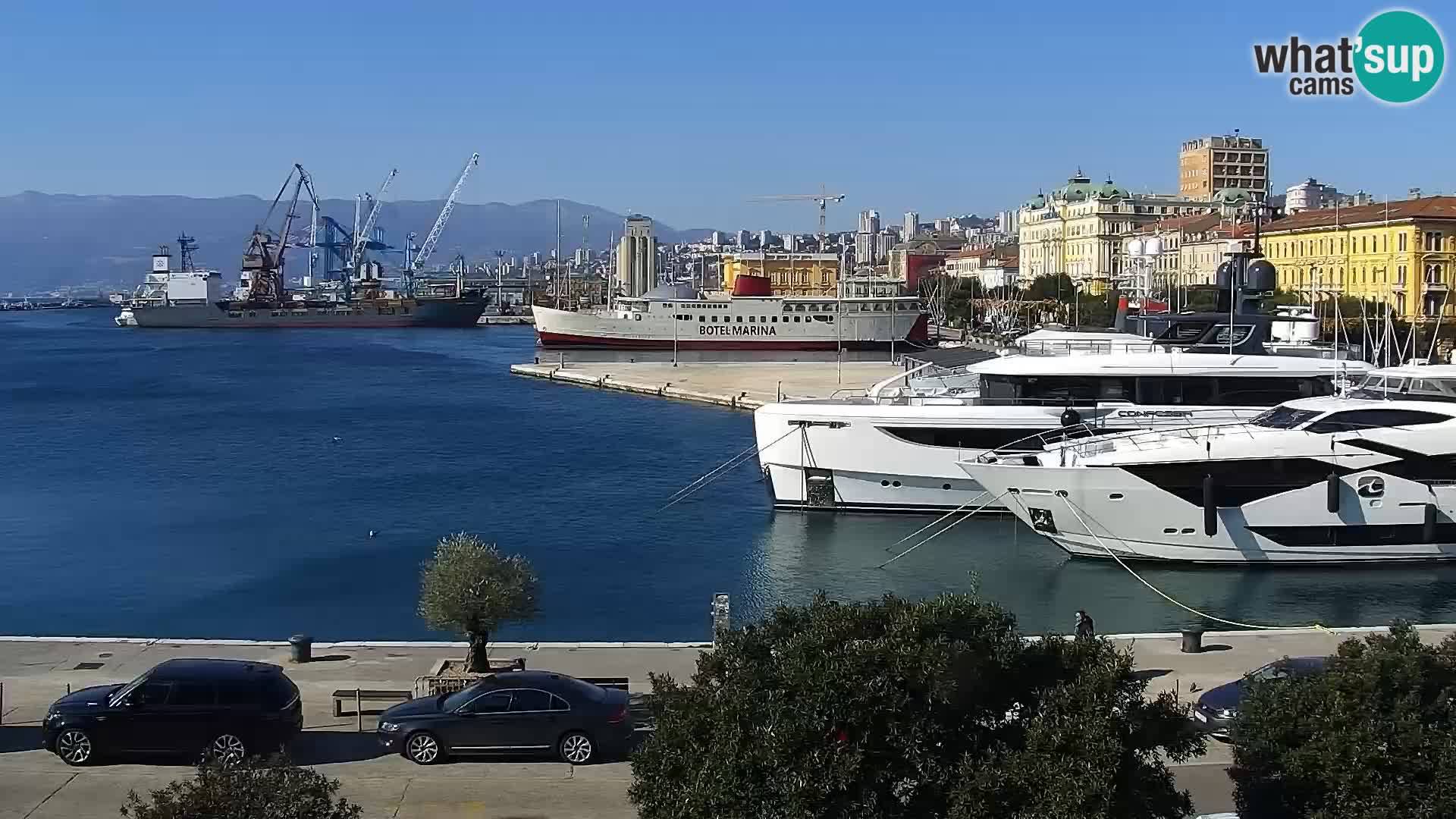 La Riva y Marina en Rijeka – Webcam en vivo Croacia