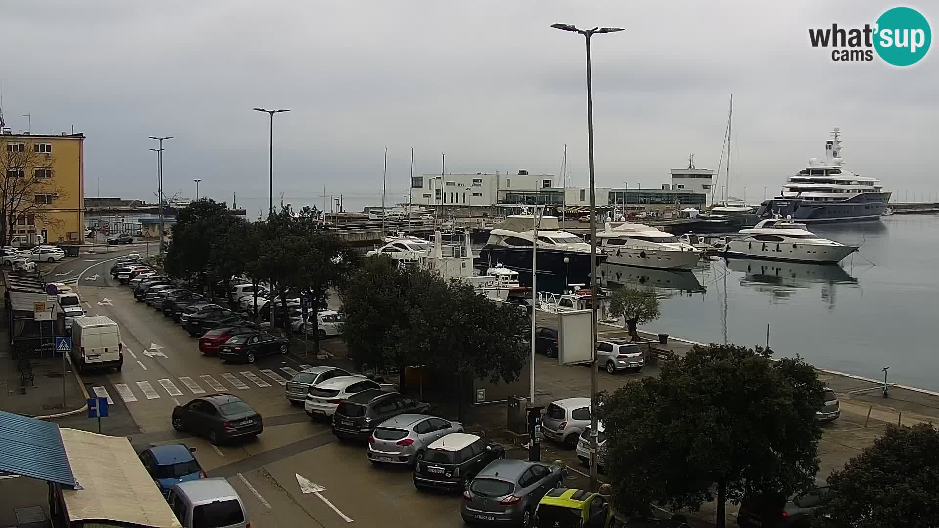 La Riva y Marina en Rijeka – Webcam en vivo Croacia