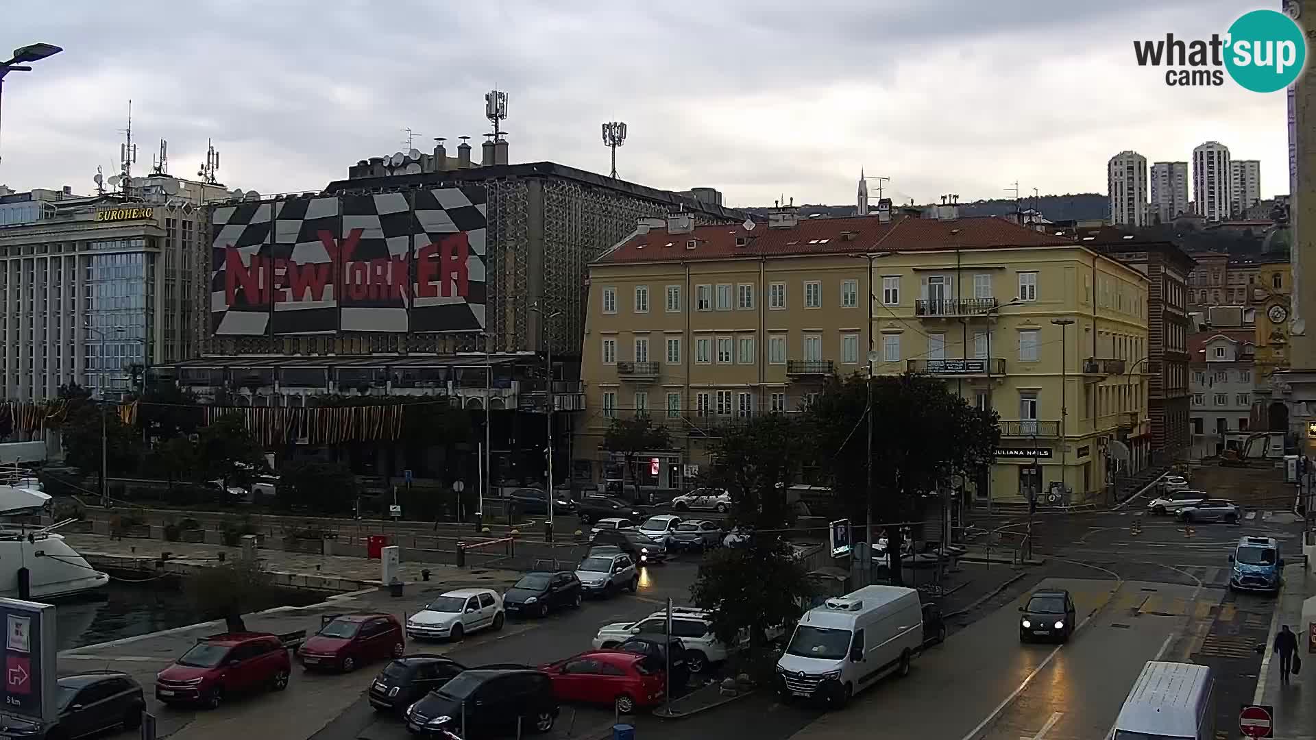 La Riva y Marina en Rijeka – Webcam en vivo Croacia