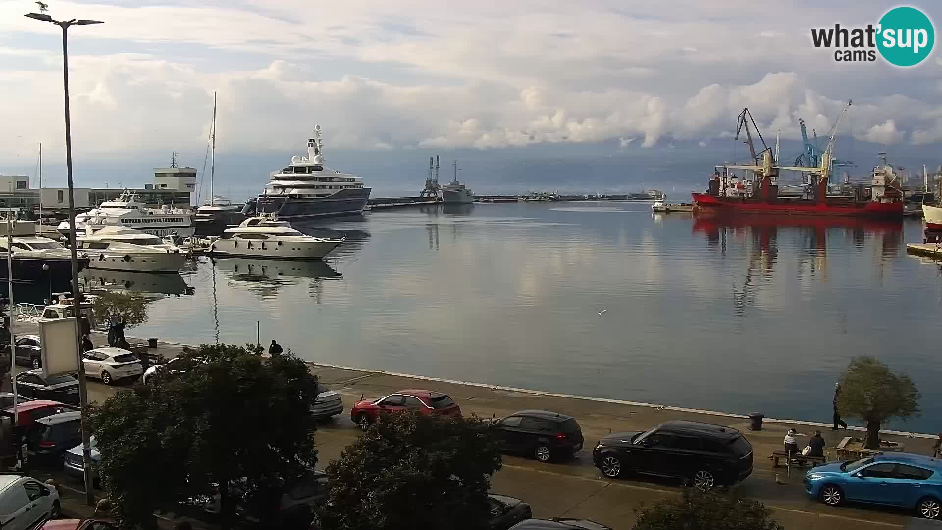 La Riva y Marina en Rijeka – Webcam en vivo Croacia