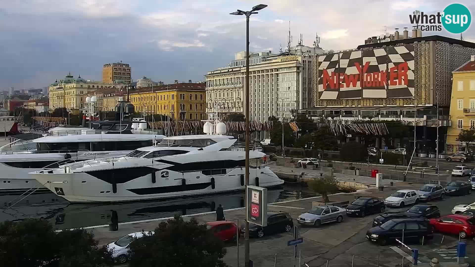 La Riva y Marina en Rijeka – Webcam en vivo Croacia