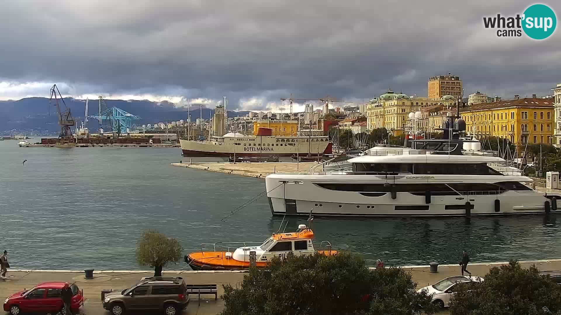 La Riva et Marina à Rijeka – Live Webcam Croatie