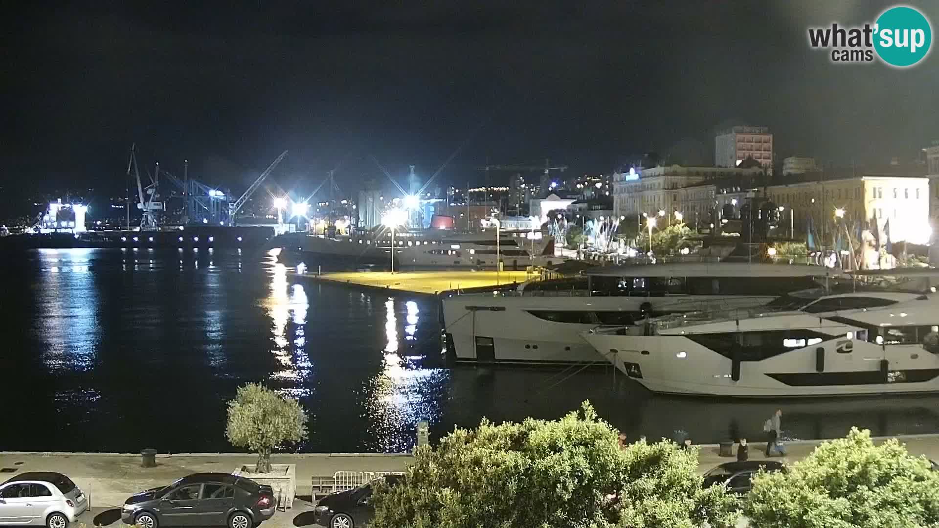 Riva i Marina u Rijeci – Web kamera uživo u Hrvatskoj