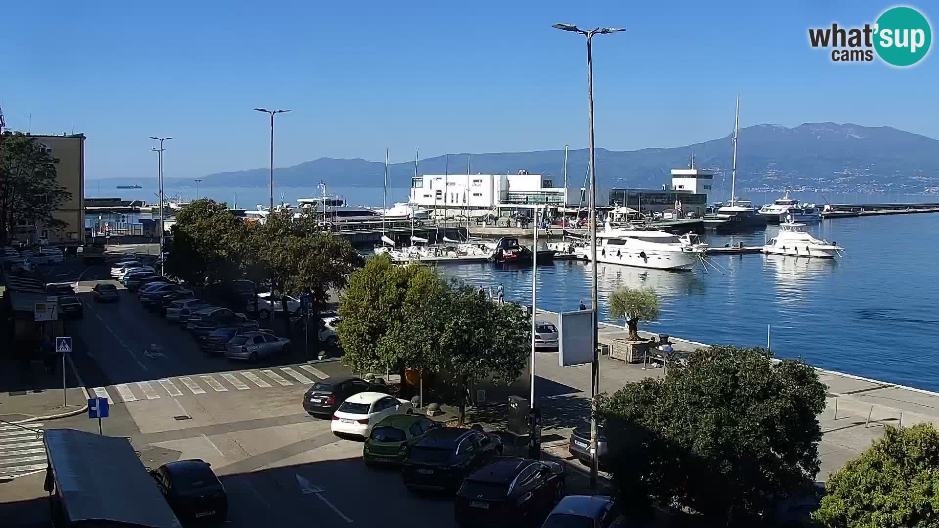 La Riva y Marina en Rijeka – Webcam en vivo Croacia