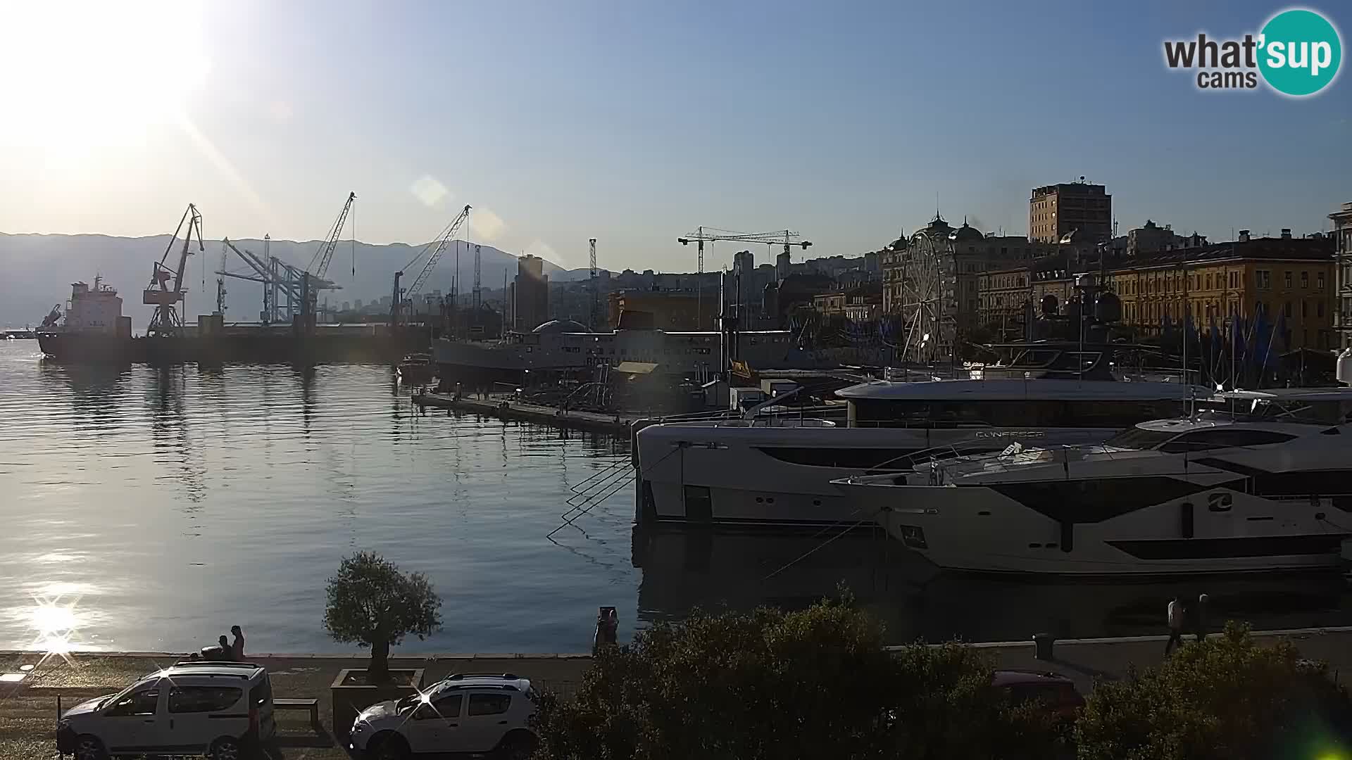La Riva y Marina en Rijeka – Webcam en vivo Croacia