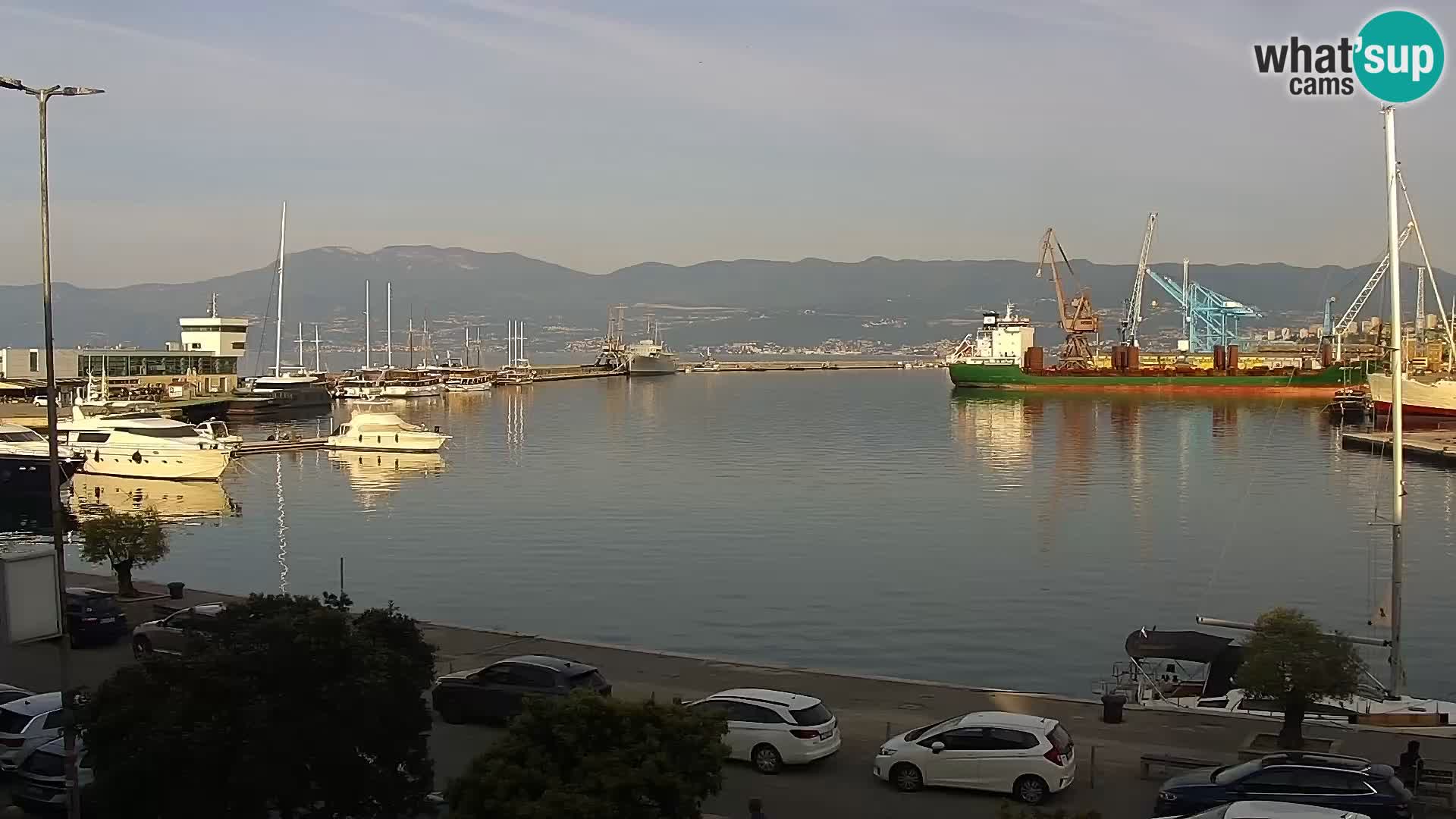 Riva i Marina u Rijeci – Web kamera uživo u Hrvatskoj