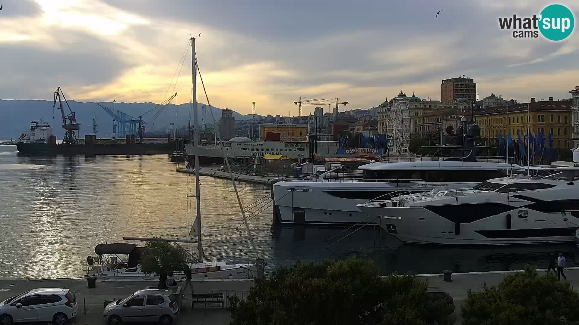 La Riva et Marina à Rijeka – Live Webcam Croatie