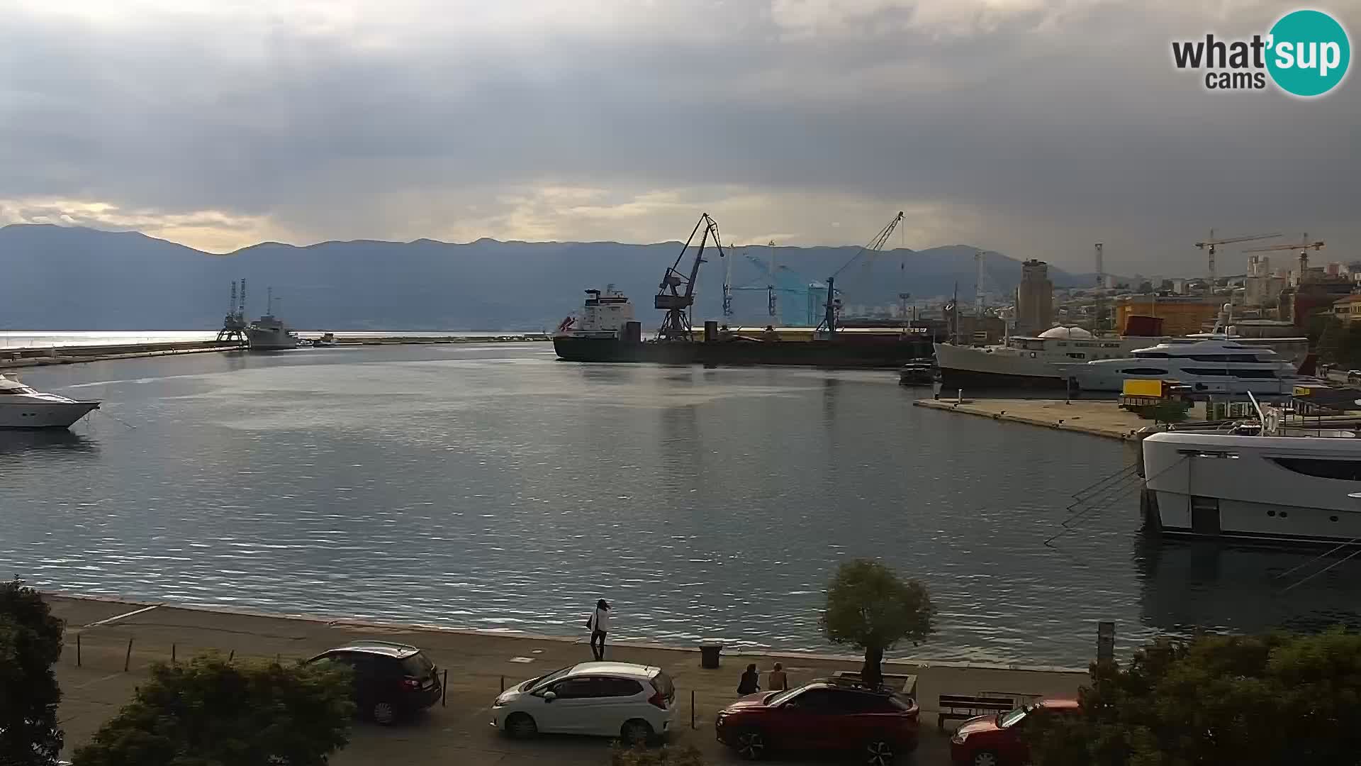 La Riva e la Marina a Rijeka (Fiume) – Live Webcam Croazia