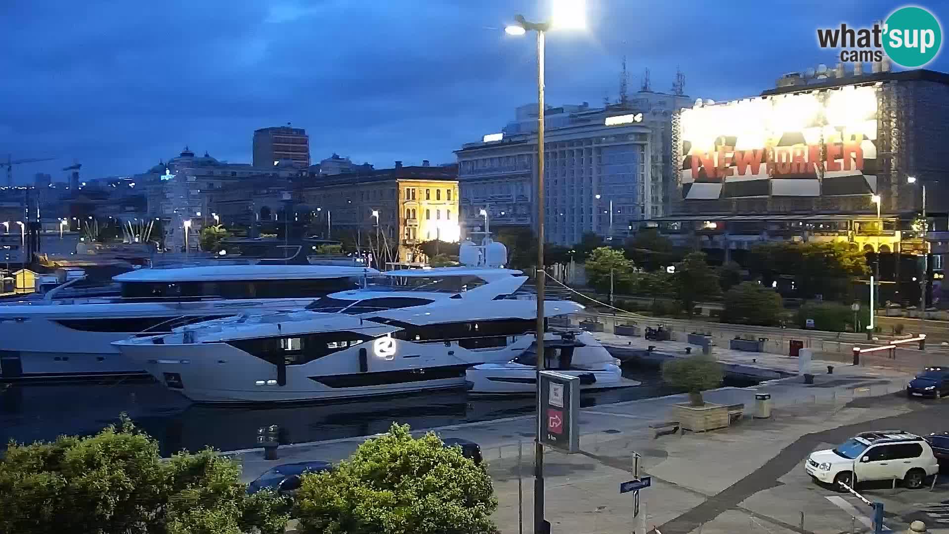 Riva i Marina u Rijeci – Web kamera uživo u Hrvatskoj