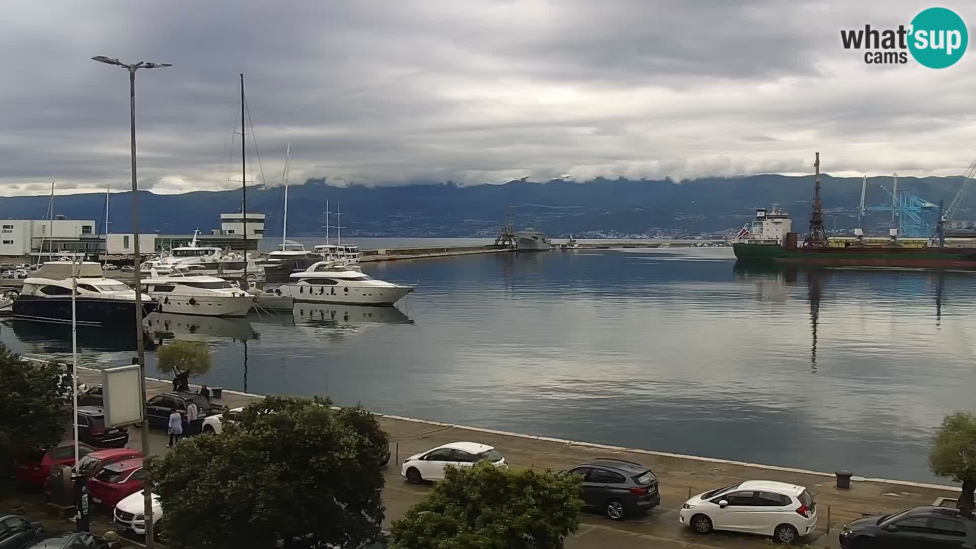 La Riva y Marina en Rijeka – Webcam en vivo Croacia