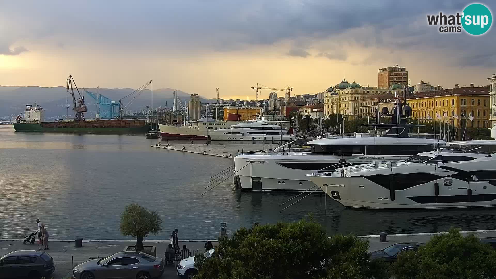 Rijeka – luka i ulica Riva