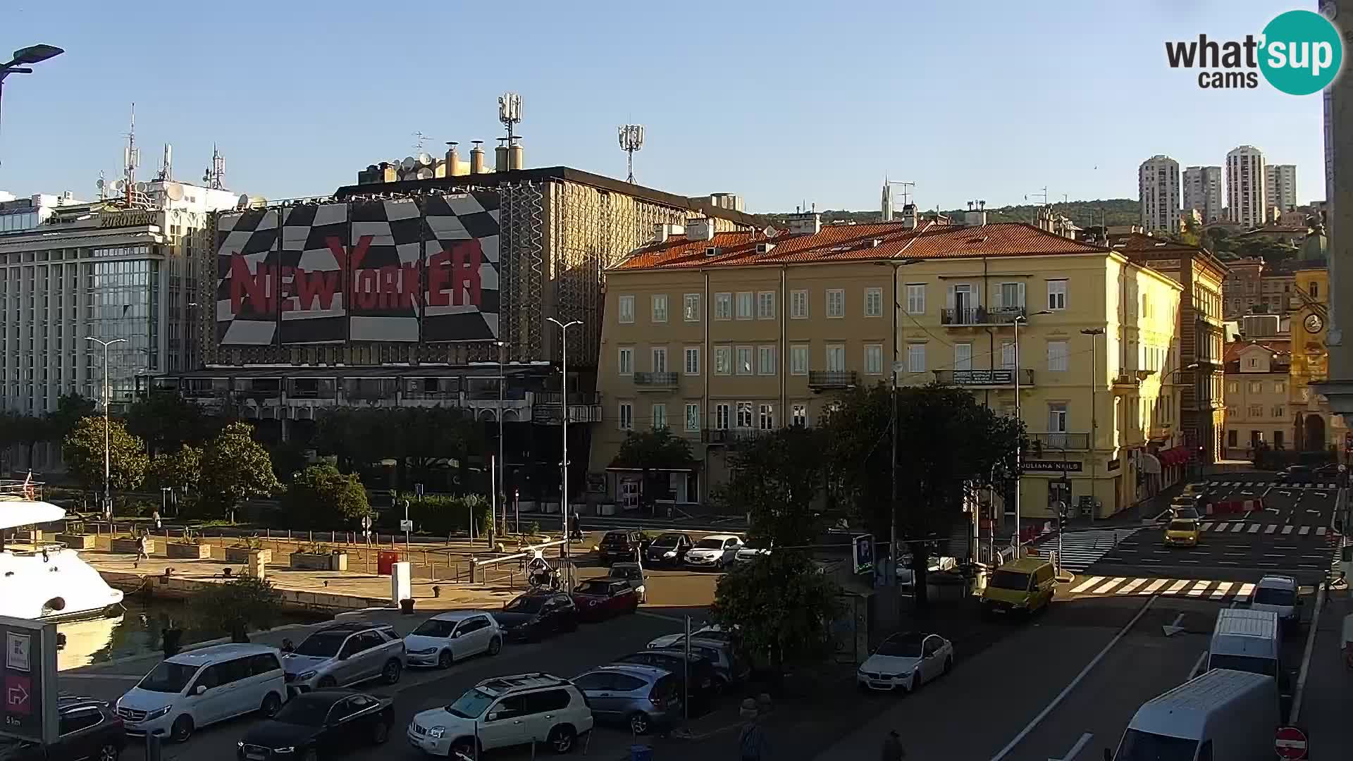 La Riva y Marina en Rijeka – Webcam en vivo Croacia