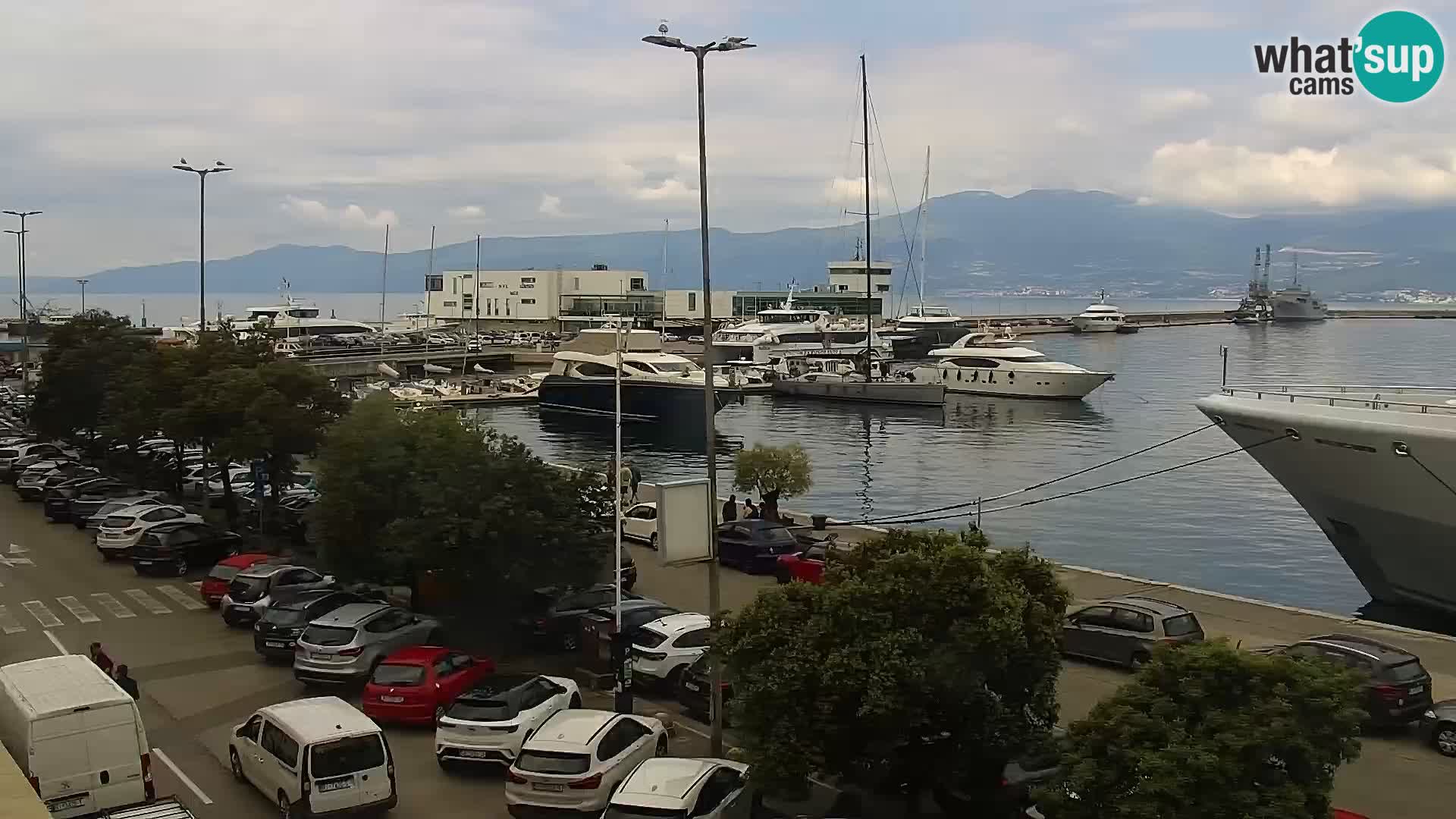 La Riva et Marina à Rijeka – Live Webcam Croatie