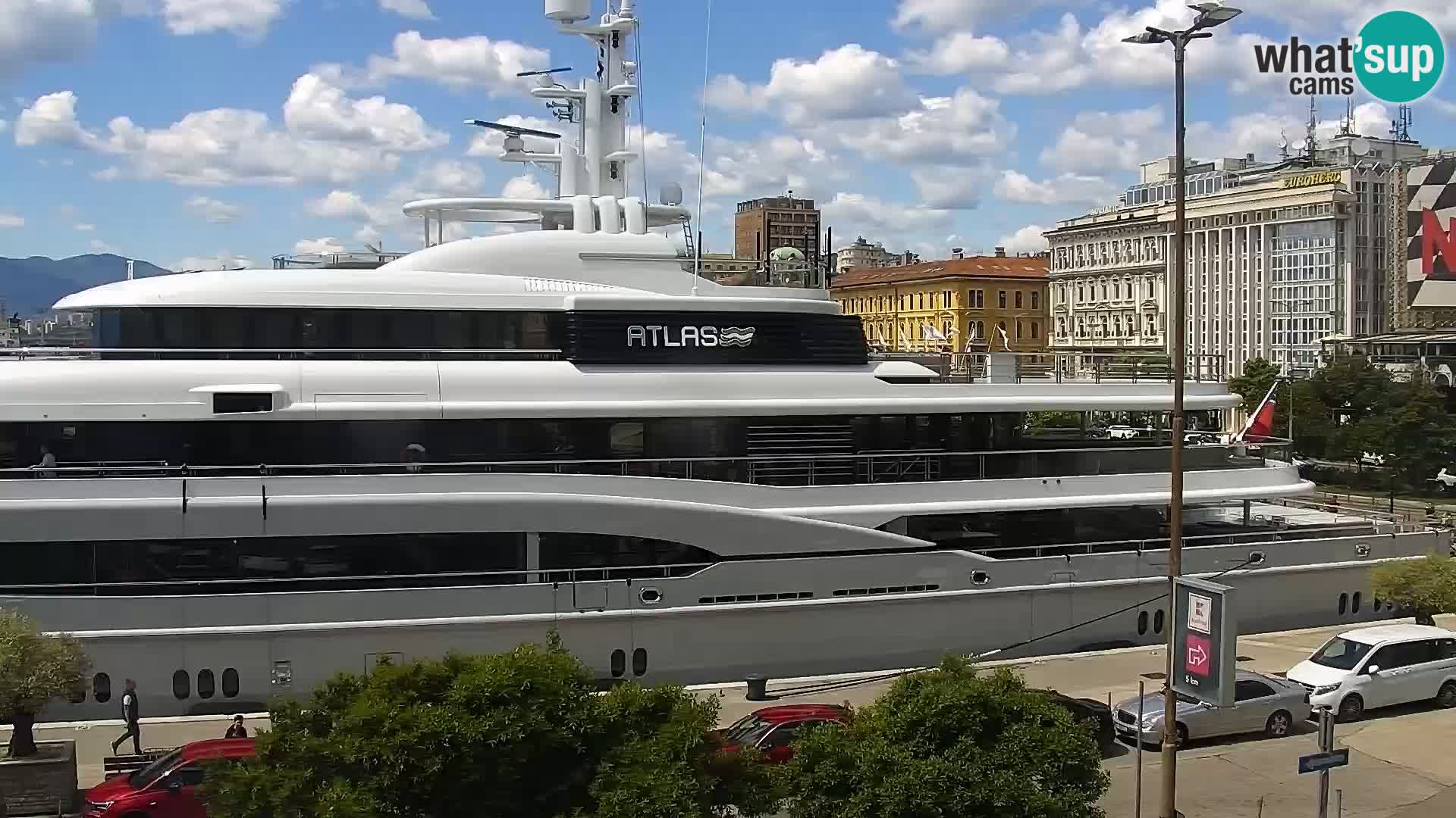 Riva in Marina v Reki – Spletna kamera v živo Hrvaška
