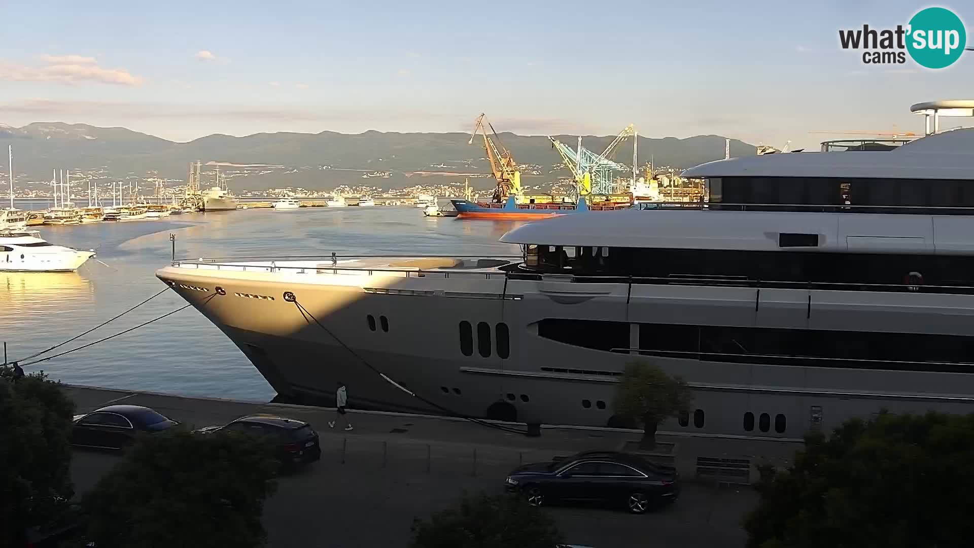 La Riva e la Marina a Rijeka (Fiume) – Live Webcam Croazia